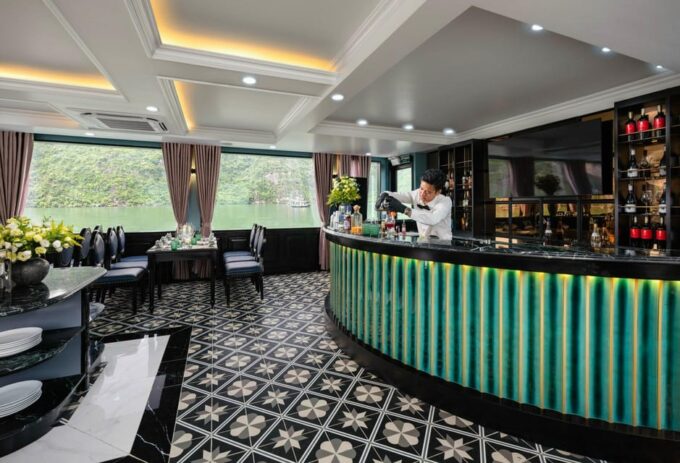 07 Hours Explore Halong Bay on Pamela Luxury Cruises - Customer Feedback