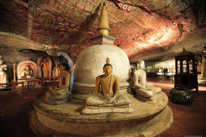 08 Nights in Magical Sri Lanka - Wandering Through Dambullas Cave Temples