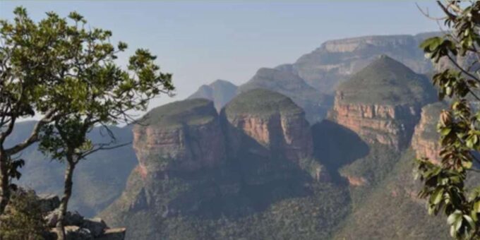1/2 Day Drakensberg Mountains & Hiking Tour From Durban - Pickup and Drop-off Locations
