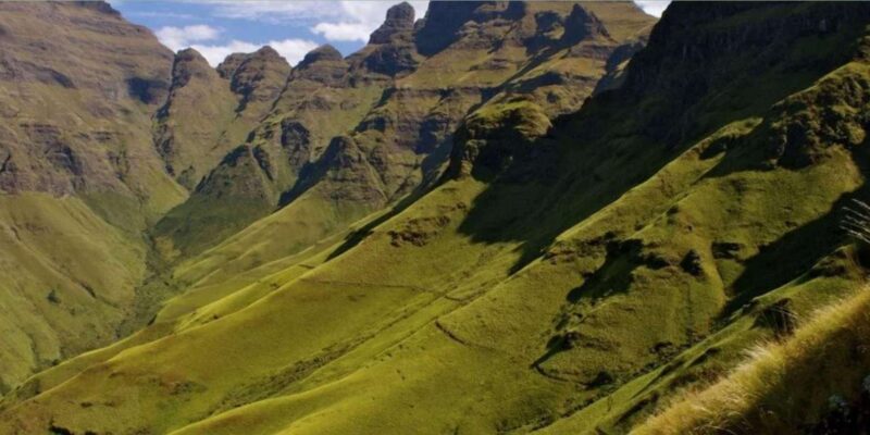 1/2 Day Drakensberg Mountains Tour From Durban - Itinerary and Logistics