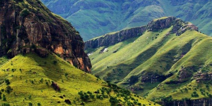 1/2 Day Drakensberg Mountains Tour From Durban - Wildlife and Nature