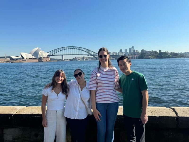 1/2 day Sydney Sightseeing and Bondi Beach Tour - Authenticity & Reviews: What Travelers Say