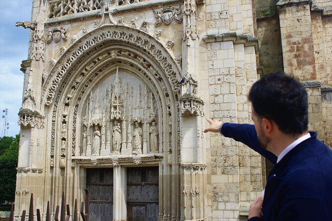 1.5 Hour Guided Tour in Poitiers - Highlights of the Tour