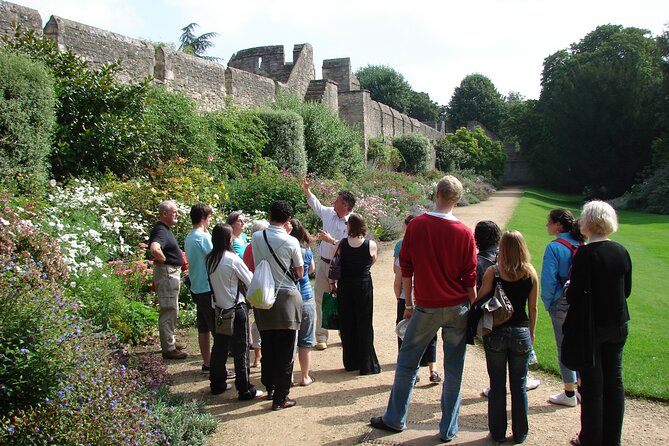1.5-hour Oxford University and Colleges Walking Tour - Availability and Cancellation Policy