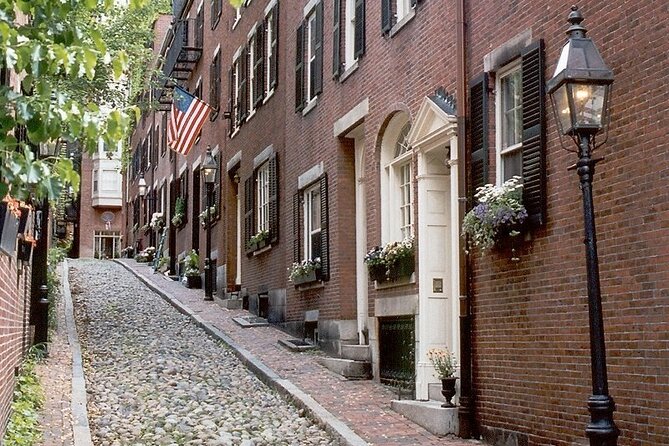 1.5 Hour Private/Group Walking Tour of the Freedom Trail - Meeting and End Point