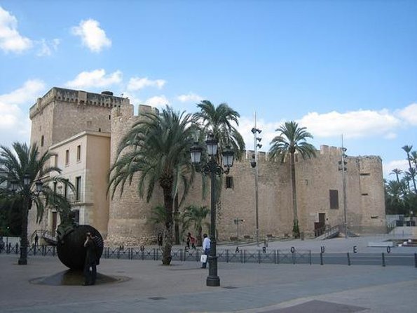 1.5 Hour Private Tour of the Basilica of Santa Maria - Quick Points