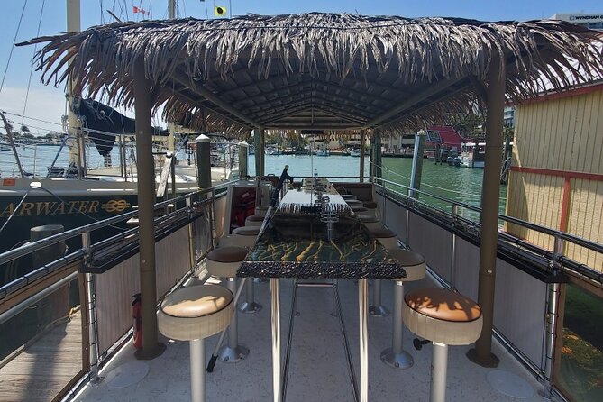 1.5 Hour Tiki Tour With Open Bar in Clearwater Beach - Spotting Dolphins in the Gulf