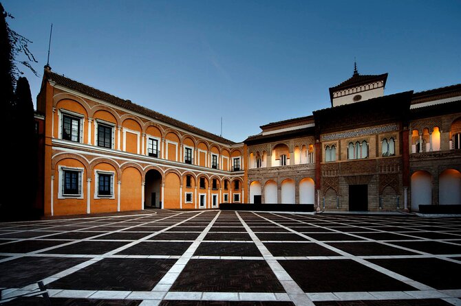 1.5 Hour Tour of the Alcázar of Seville - Architectural Marvels of the Palace