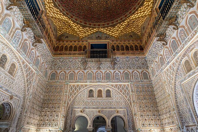 1.5 Hour Tour of the Alcázar of Seville - Experiencing the Alcázars Grandeur