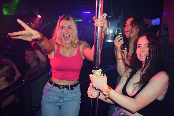 1 Big Night Out Weekend Club Crawl - Meeting and Pickup Details