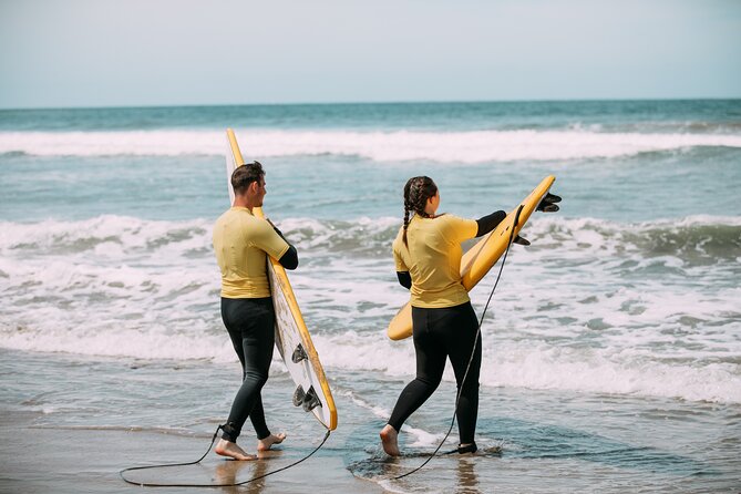 1 Day Adult Surf Retreat in San Diego - Included Surf Gear