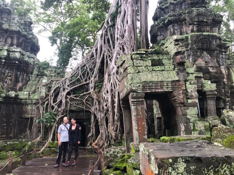 1-Day Angkor Wat Private Tour With Spanish Tour Guide. - Important Information