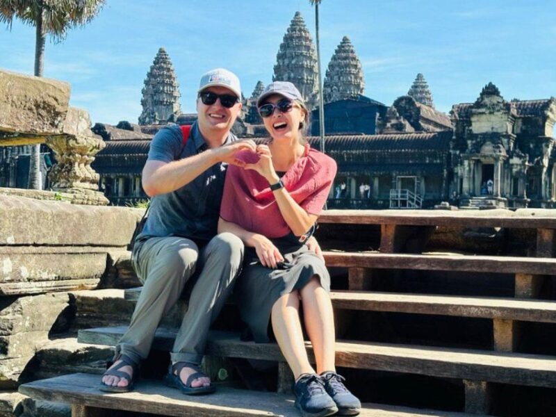1 Day Angkor Wat Tour With Tour Guide - Cultural Experience