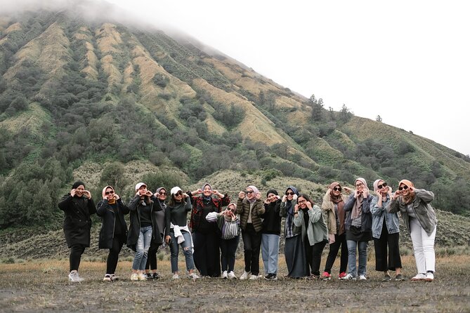 1 Day - Bromo Afternoon Siesta Tour Start MALANG or SURABAYA // 11:00 - 18:00 - National Park Admission