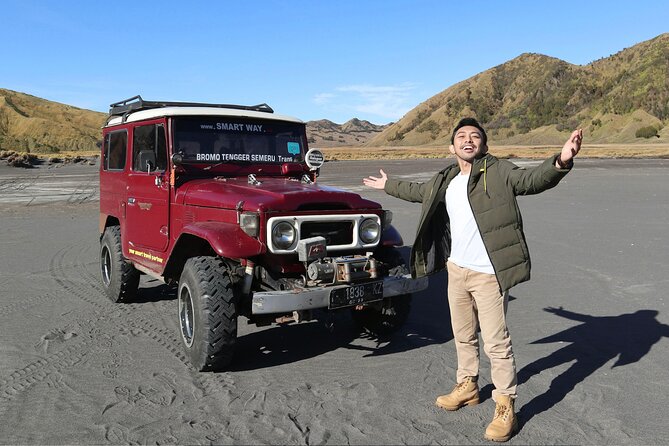1 Day - Bromo Sunrise Romantic Breakfast // 00.30 - 13.00 - Exploring the Volcano Crater