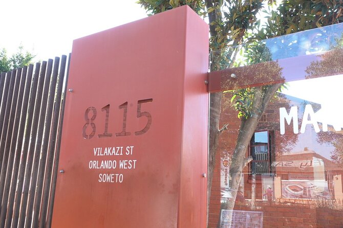 1 Day: Bus & Soweto Combo - Soweto Small Group Tour