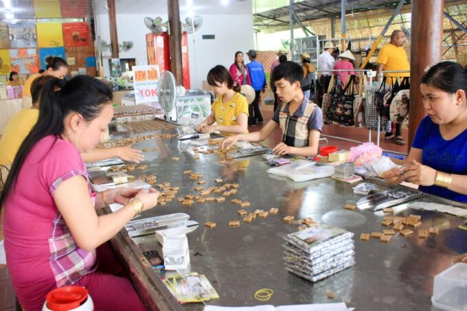 1-Day Cai Rang Floating Market-Vinh Long-Cai Be Trip - Inclusions and Exclusions