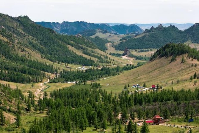 1 Day Coach Tour of Genghis Khan Statue Complex and Terelj National Park Including Lunch - Tour Logistics
