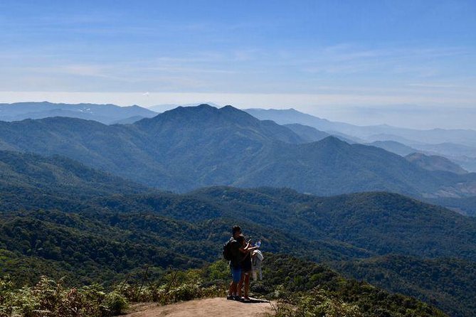1 Day Doi Inthanon Private Tour ( Hiking and Sightseeing ) - Meeting and Pickup