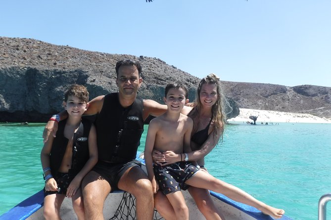 1 Day Espiritu Santo Island Wonders, Sea Lions and Paddleboard Adventure - Inclusions