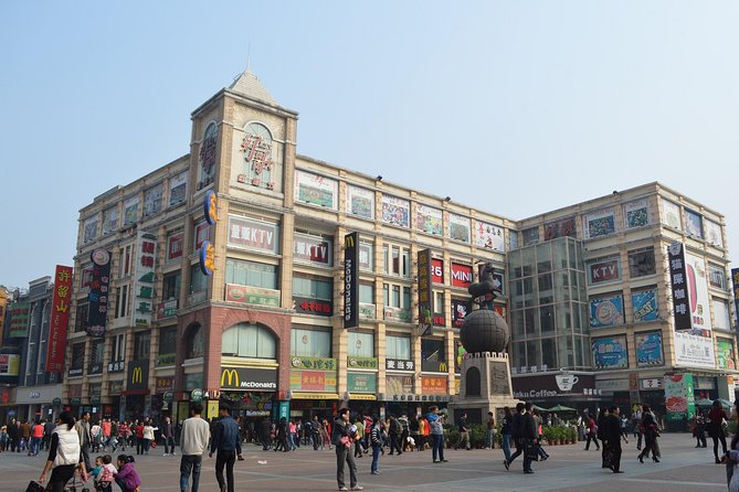 1-Day Guangzhou Airport Layover Visa-Free Private City Tour - Meeting and Pickup Details