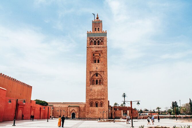 1 Day Guided Tour in Marrakech From Agadir - Meeting and Pickup
