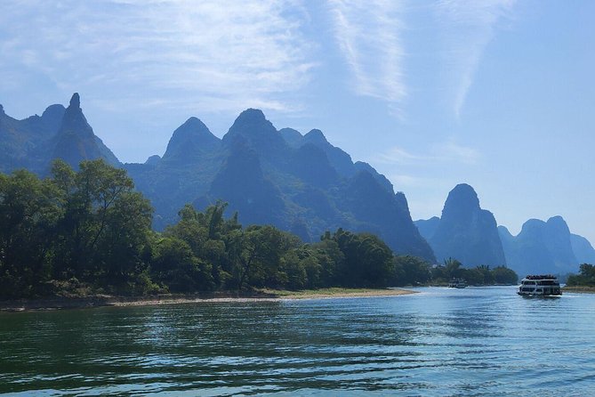 1-day Guilin Li River Cruise and Yangshuo Sightseeing Private Tour - Inclusions