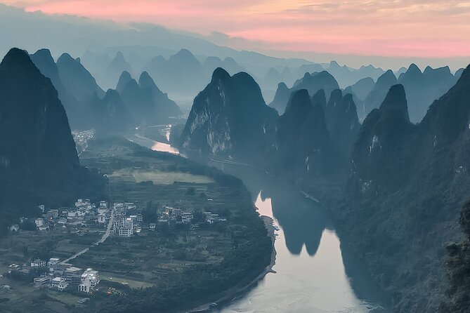 1-Day Guilin Tour to Reed Flute Cave, Xianggong Hill, Bamboo Boat and Night Show - Pickup Information