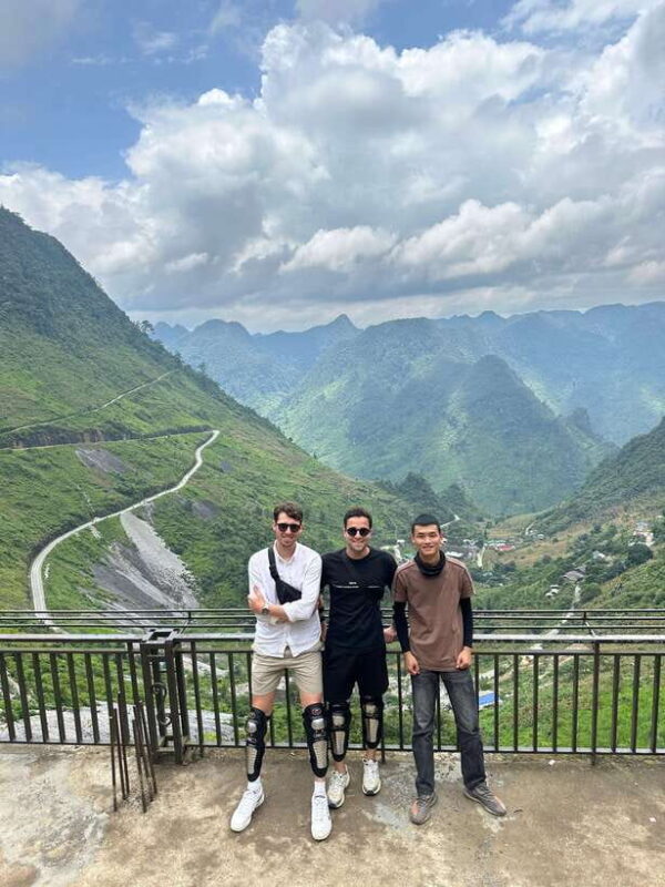 1 Day Ha Giang Loop Tour by Private Car - Midday Experiences