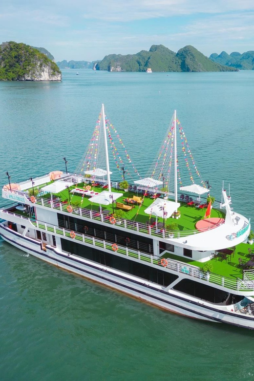 1-Day Ha Long Tour With Buffet Lunch, Kayaking and Swimming - Experience and Activities
