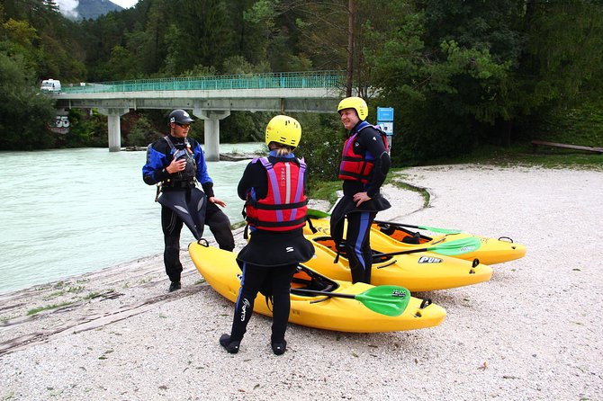 1 Day KAYAK COURSE on SočA River, for Beginners - Participant Requirements