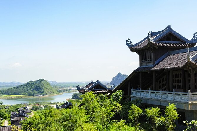 1 Day Luxury Ninh Binh Tour Bai Dinh and Trang An Boat Trip - Trang An Boat Excursion