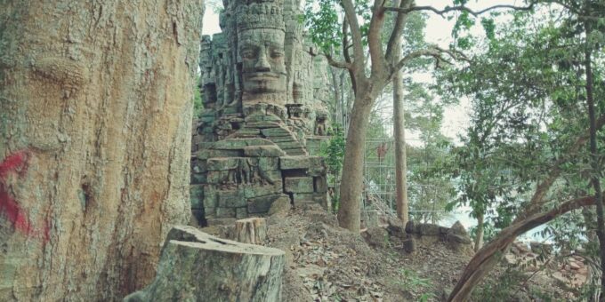 1-Day Private Angkor Temple Tour From Siem Reap - Itinerary Changes and Ratings