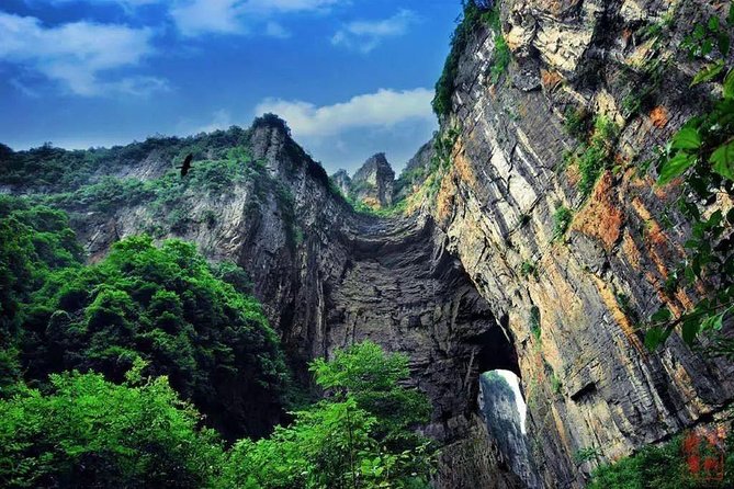 1-Day Private Tour: Wulong Tiankeng Three Bridges and Fairy Mountain - Accessibility Information