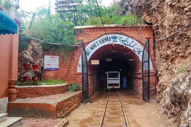 1 Day Rohtas Fort & Khewra Salt Mines Tour - Exploring Rohtas Fort