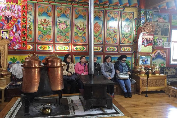 1 Day Shangri-La City Tour With Pudacuo National Park - Meeting and Pickup