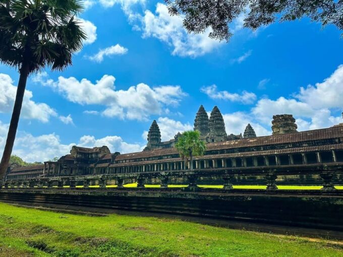 1-Day Small Circuit Tour: Angkor Wat, Bayon, Ta Prohm - Payment and Reservation