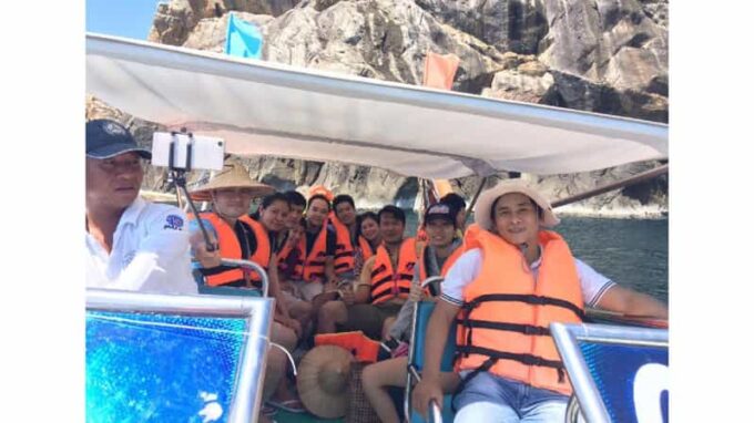 1 Day Snorkeling Tour in Cham Island Hoi An - Pickup and Transportation