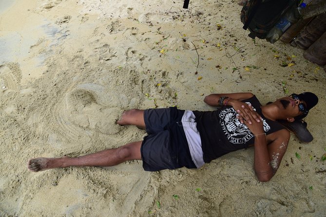 1 Day - Tayrona Park, Kogui Community and El Cabo Beach. - Tour Overview