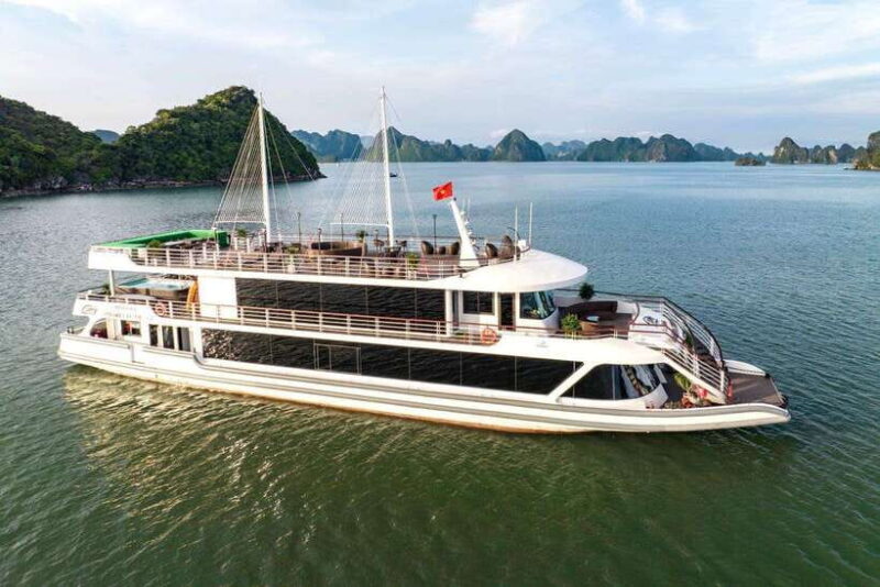 1-Day Tour Explore Unesco-recognized Ha Long Bay on Cruise - Itinerary and Activities