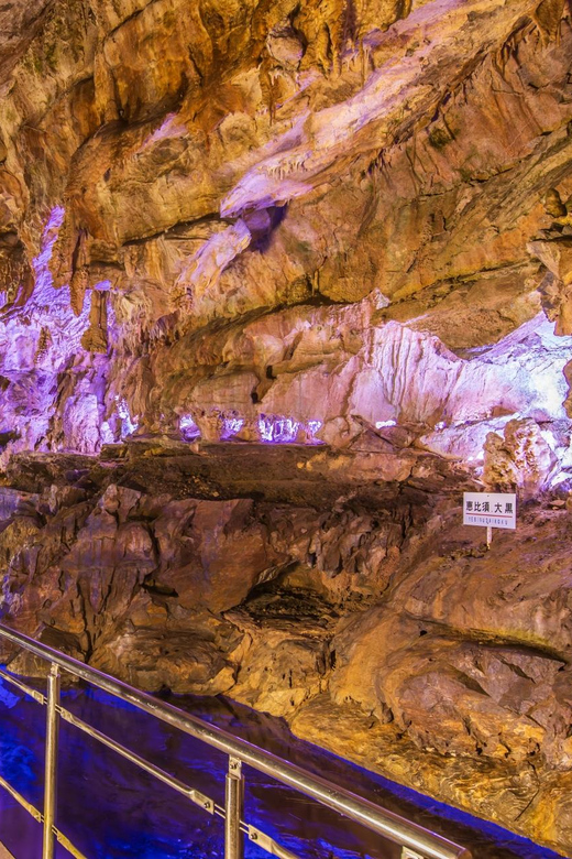 1-Day Tour From Takayama: Hida Folk Village, Caves & Ropeway - Hida Folk Village Exploration