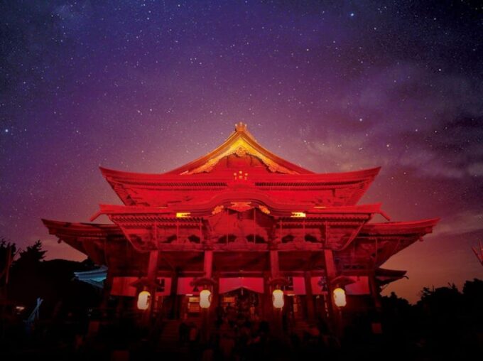 1-Day Tour: Snow Monkeys & Zenko-ji Tomyo Lantern Festival - Frequently Asked Questions