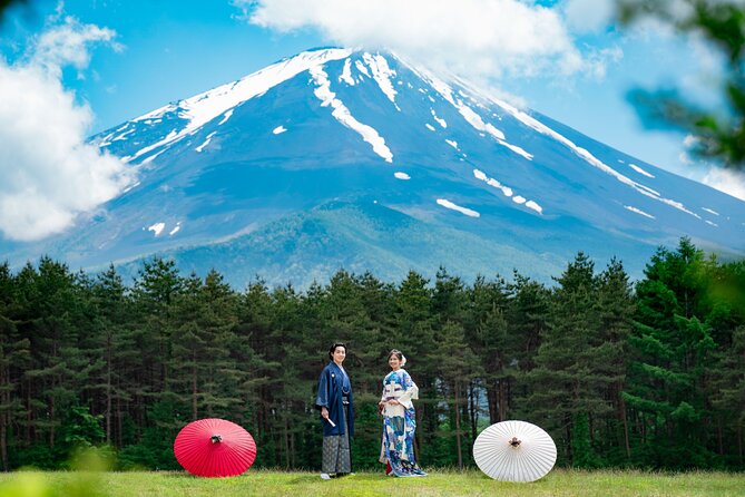 1 Day Tour to Oshino Hakkai Ole Hot Spring in Mount Fuji - Meeting and Pickup Information