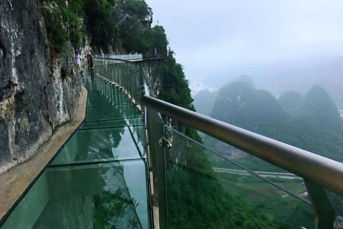 1-Day Tour:Yangshuo Yulong Bamboo Boat and Ruyi Peak Cable Car From Guilin Hotel - Ruyi Peak Cable Car Experience