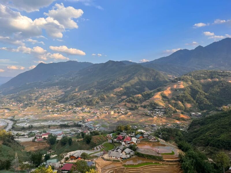 1-Day Trekking in Sa Pa From Ha Noi - Inclusions