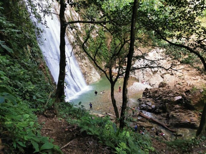1-Day Trip From Medellín: Paragliding & Swim in Waterfall - Transportation Details