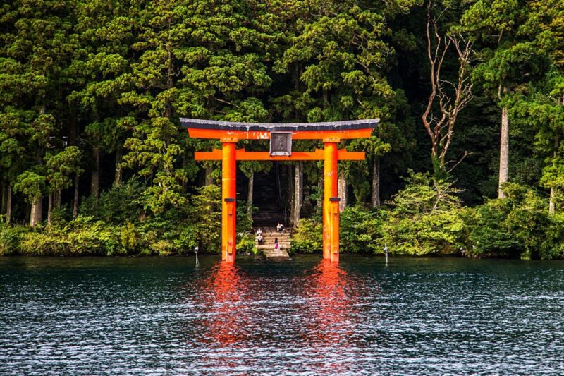 1-Day Trip: Hakone Area + Gotemba Premium Outlets - Hakone Ropeway Experience