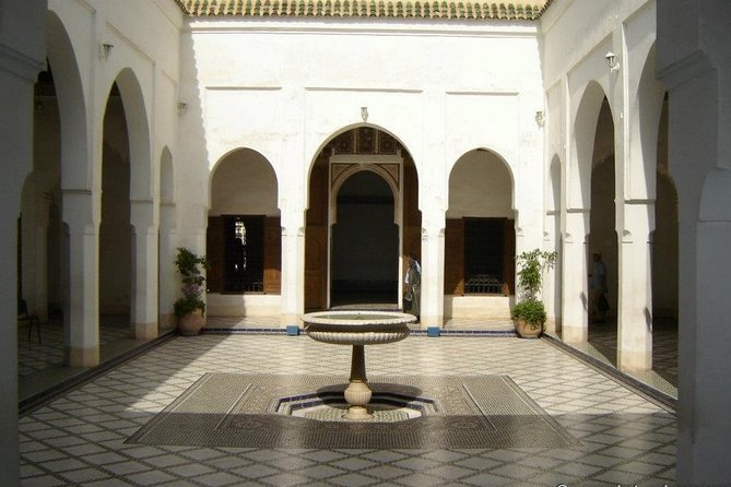 1 Day Trip to Marrakech From Agadir With Group Including Guide - What to Expect