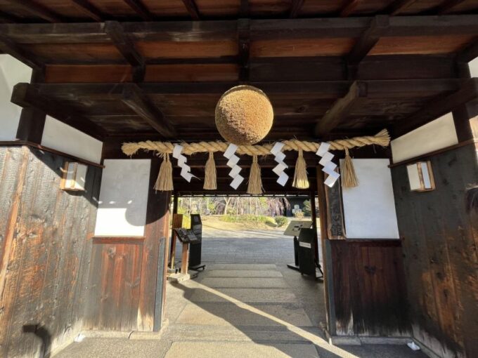 1-Day Walking Tour Around Kobe : Mountains, Sea and Sake - Nada-gogo Sake Brewery Area