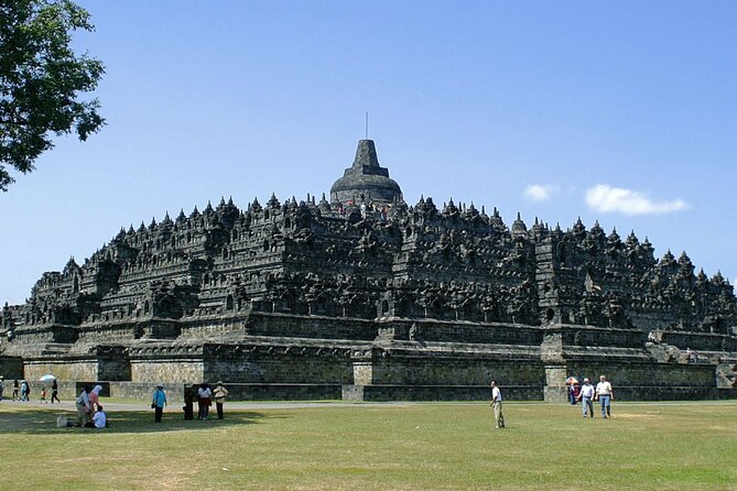 1 Day Yogyakarta Tour ( Borobudur Temple, Merapi Lava Tour, Prambanan Temple) - Prambanan Temple